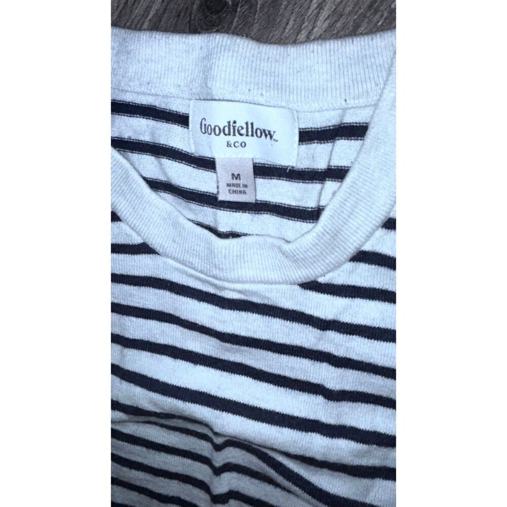 Good fellow women’s blue whit stripes  sweater size m